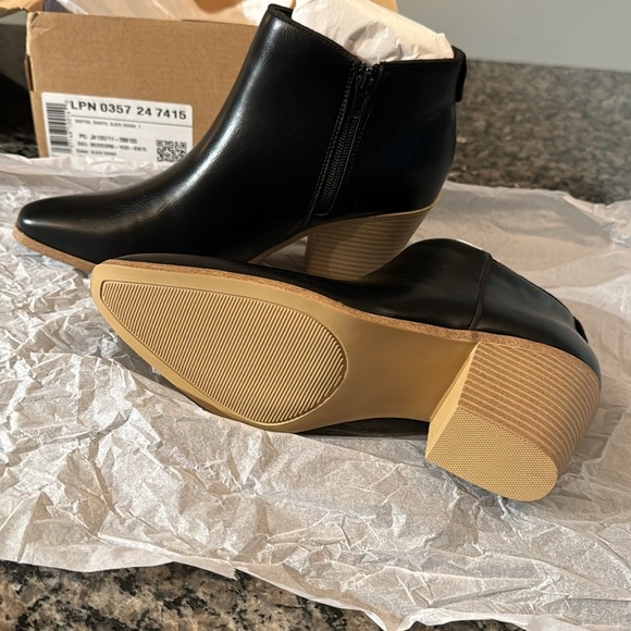 Just Fab black Caviar ankle boot NIB 7 - Picture 6 of 8